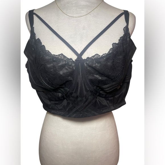 Torrid Black Lace Satin Strappy Bralette Size 3 #FeelTheFit Underwire Plus NWT - Picture 1 of 9